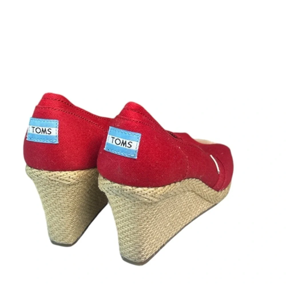 Tom’s Wedges